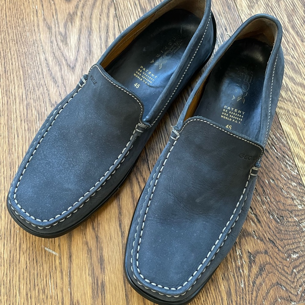 Men’s Geox square toe Driving loafers